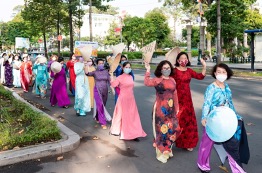 Quận 5 - Các hoạt động hưởng ứng Lễ hội Áo dài Thành phố Hồ Chí Minh lần thứ 8 năm 2022 - ảnh 15